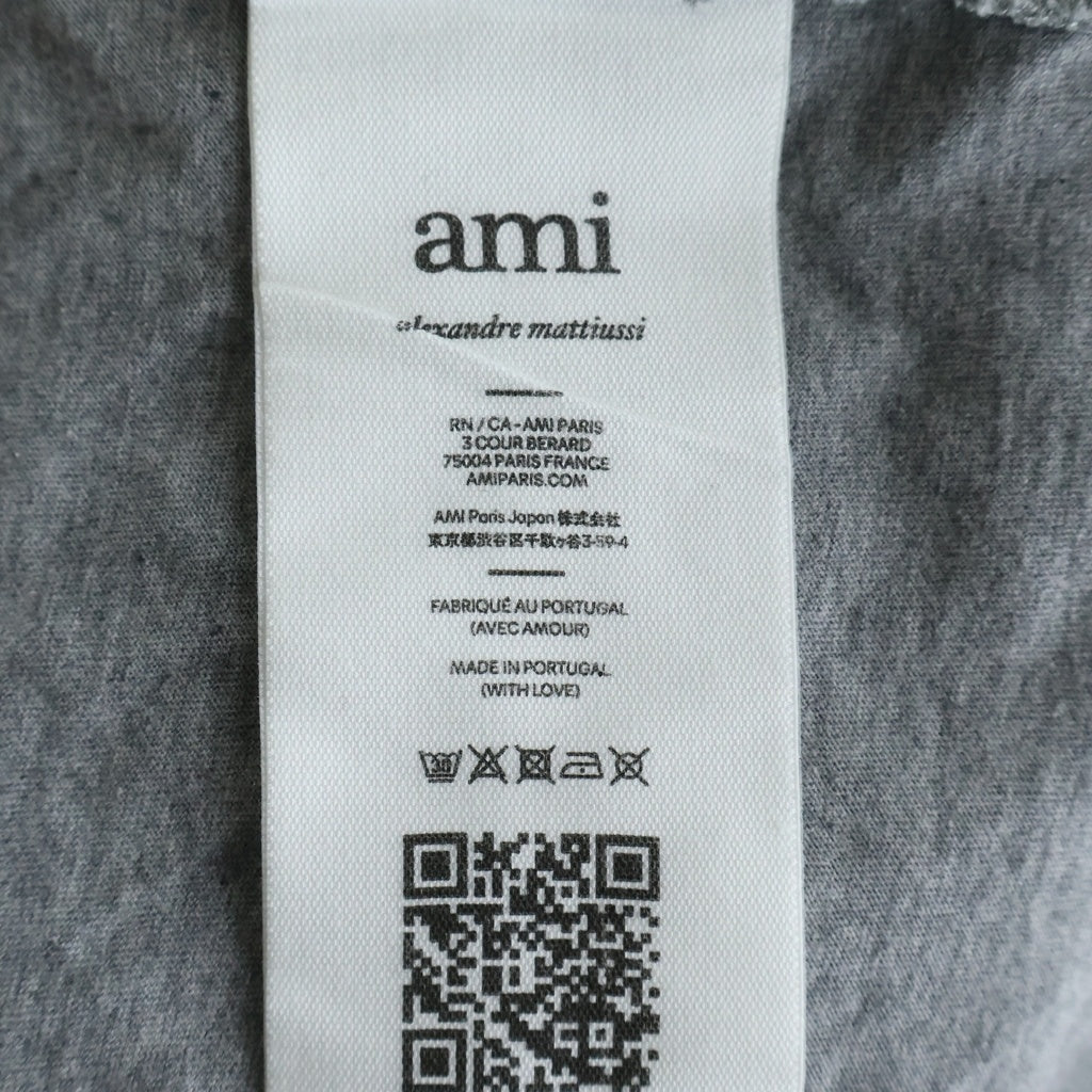 AMI Alexandre Mattiussi(アミアレクサンドルマテュッシ) AMI de Coeur ハートロゴ刺繍 クルーネック 半袖Tシャツ カットソー グレー BFUTS001.724