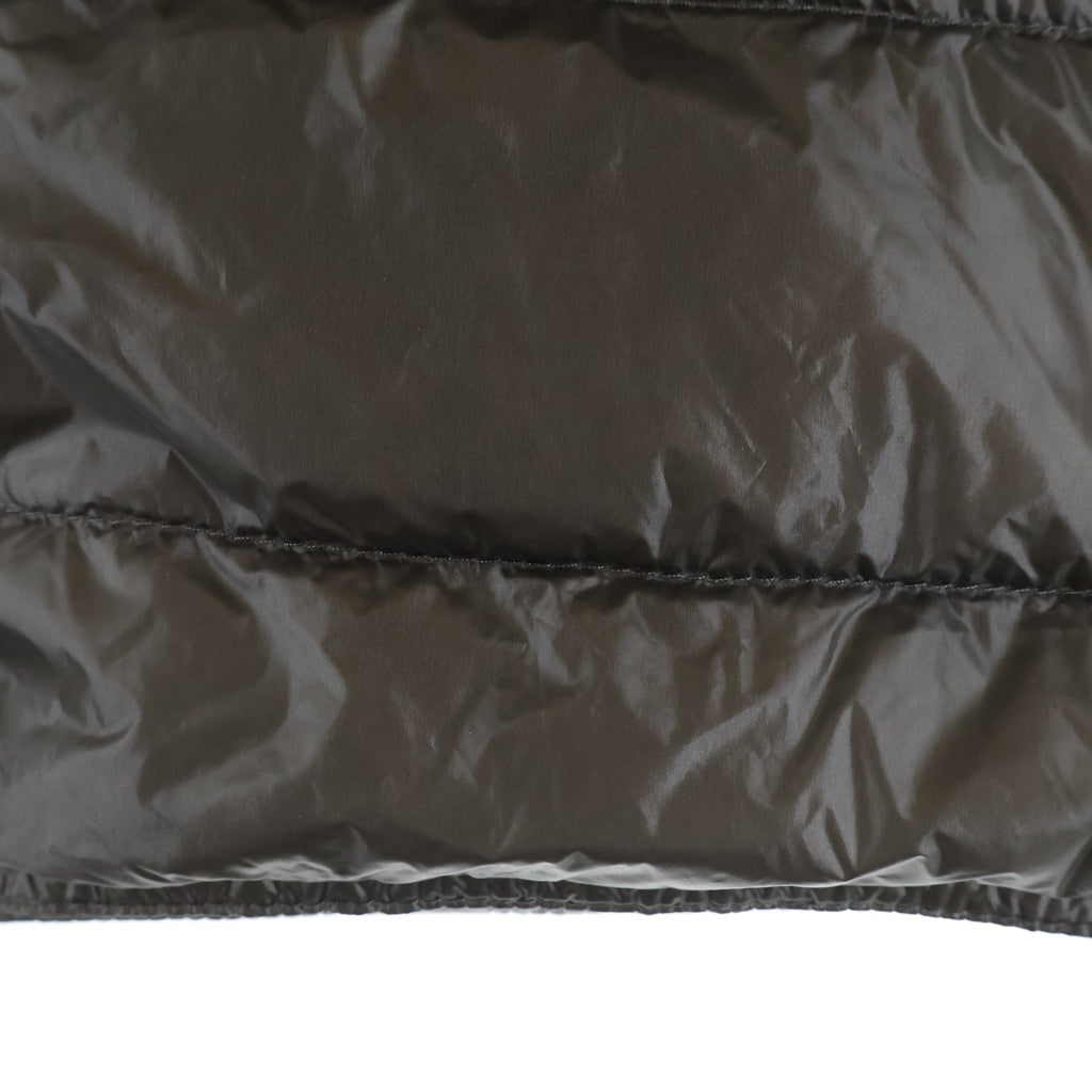 MONCLER(モンクレール) GUI ロゴパッチ ジップアップダウンベスト グレー 210914332105