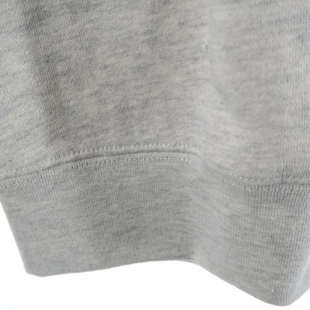 FEAR OF GOD ESSENTIALS(フィアオブゴッド エッセンシャルズ) ロゴプリントクルーネック スウェット トレーナー グレー