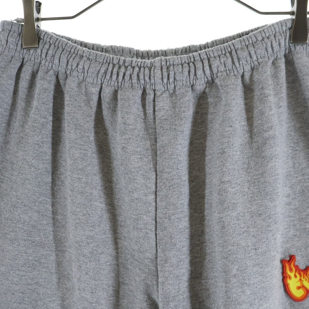 cvtvlist(カタリスト) DAMN IT PANTS ラバーロゴ プリント スウェットパンツ グレー 22SB120401