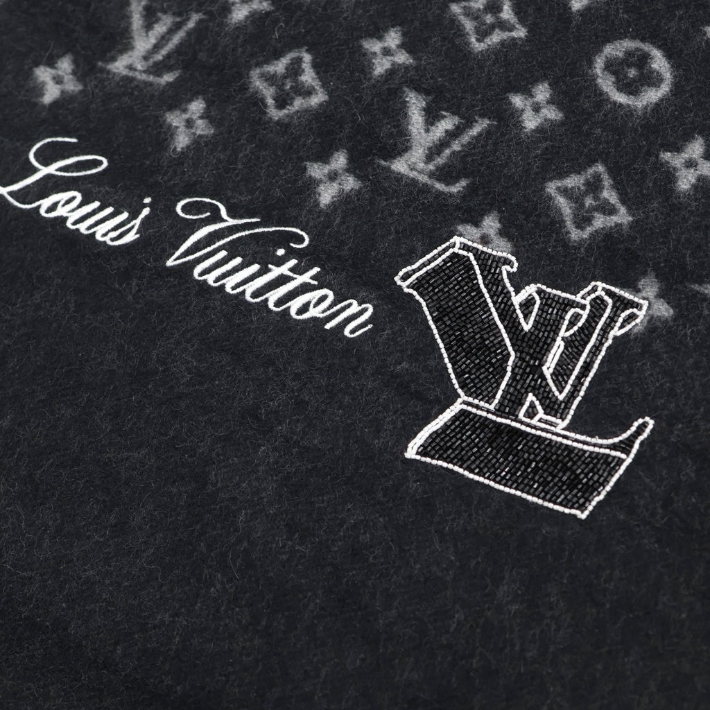LOUIS VUITTON(ルイヴィトン) モノグラム ロゴ刺繍 LV ビーズ装飾