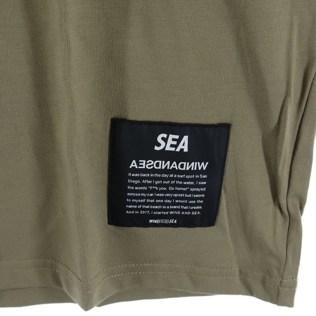 F.C.R.B.(エフシーアールビー) × WIND AND SEA BRISTOL BIG LOGO TEE ウィンダーシー ビッグ ロゴ Tシャツ クルーネック 半袖Tシャツ カットソー カーキ FCRB-220155