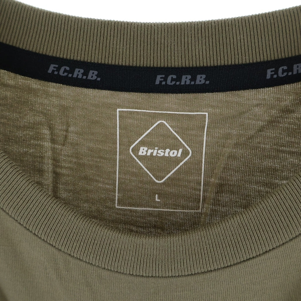 F.C.R.B.(エフシーアールビー) × WIND AND SEA BRISTOL BIG LOGO TEE ウィンダーシー ビッグ ロゴ Tシャツ クルーネック 半袖Tシャツ カットソー カーキ FCRB-220155