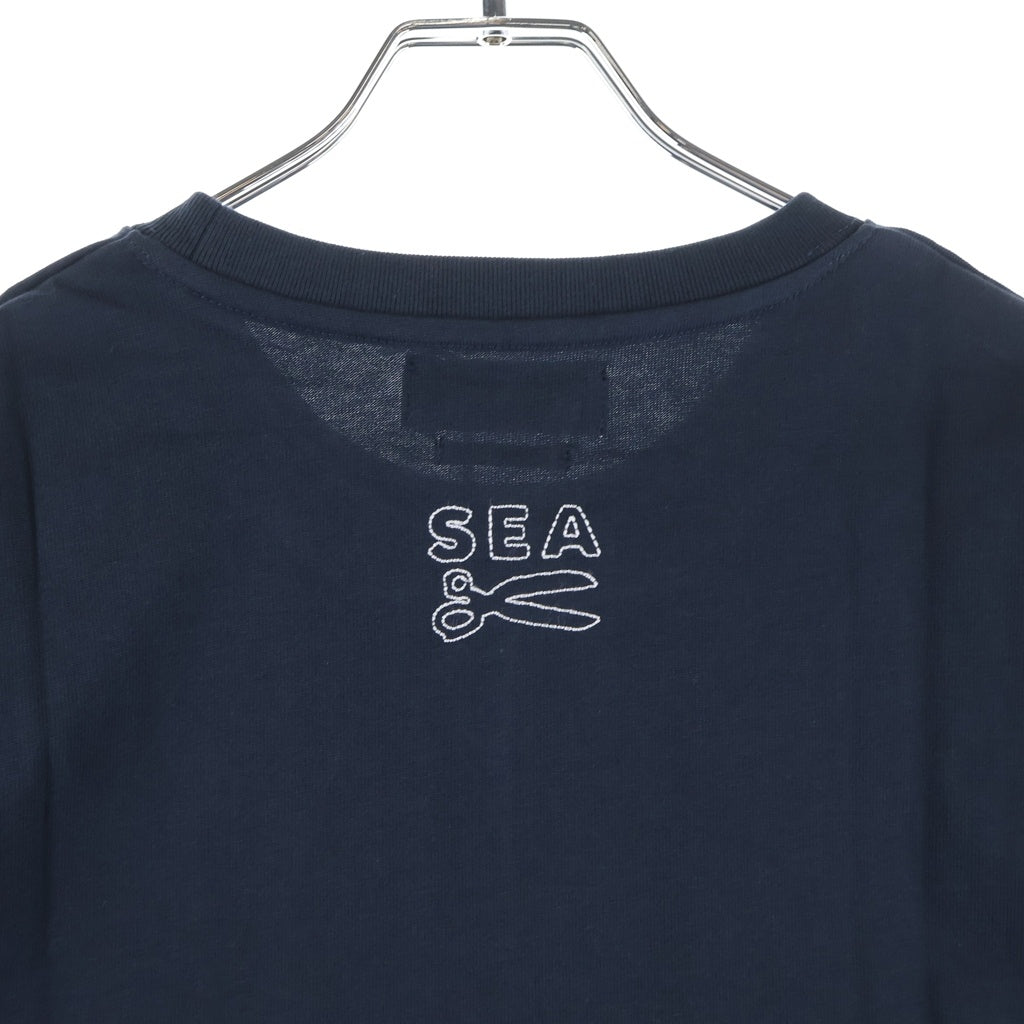 WIND AND SEA(ウィンダンシー) 23AW ×DENHAM S/S TEE デンハム プリント 半袖Tシャツ カットソー ネイビー WDS-C-DHM-23-Q4-06