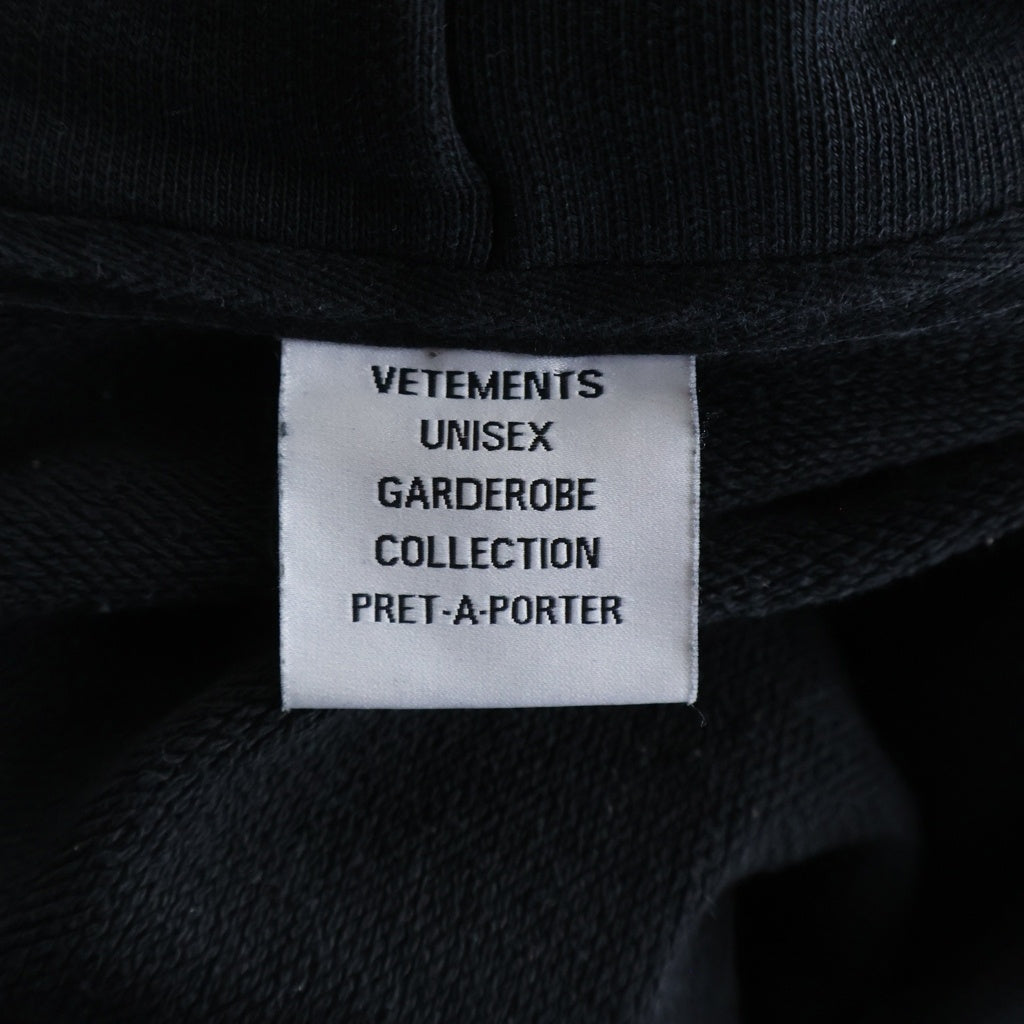 VETEMENTS(ヴェトモン) 21SS DEFINITION HOODIE 辞書 バックレタリング プリント スウェット プルオーバー パーカー ブラック UE51TR310B