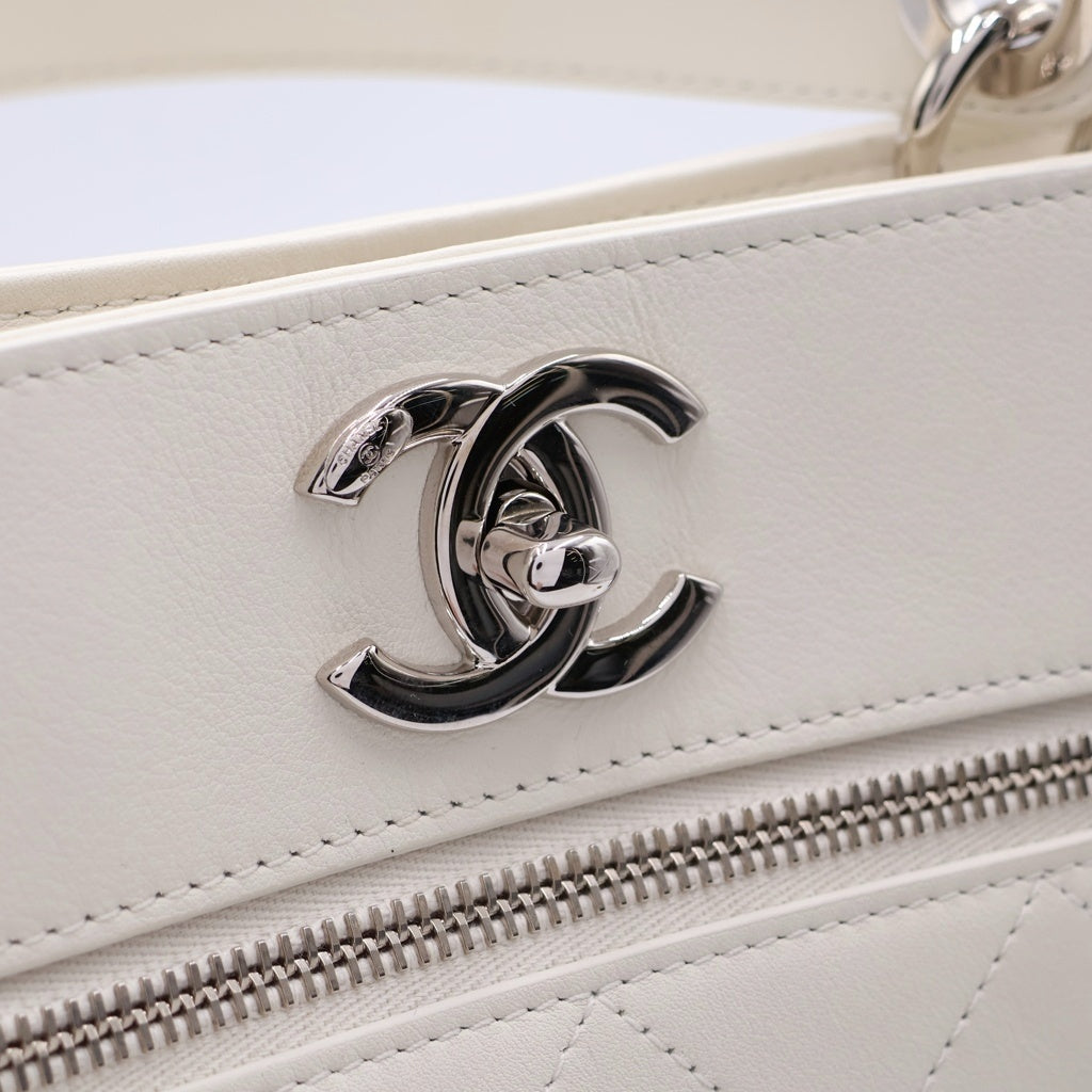 CHANEL(シャネル) マトラッセ ココマーク レザー バケットバッグ 2WAY ショルダーバッグ ハンドバッグ ホワイト 27番台 AS0577 レディース
