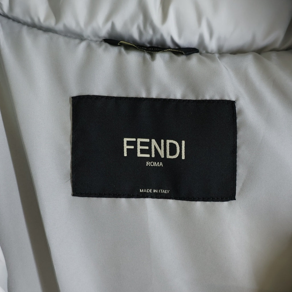 FENDI(フェンディ) ズッカ柄 キルティング ダウンジャケット グレー FAA919