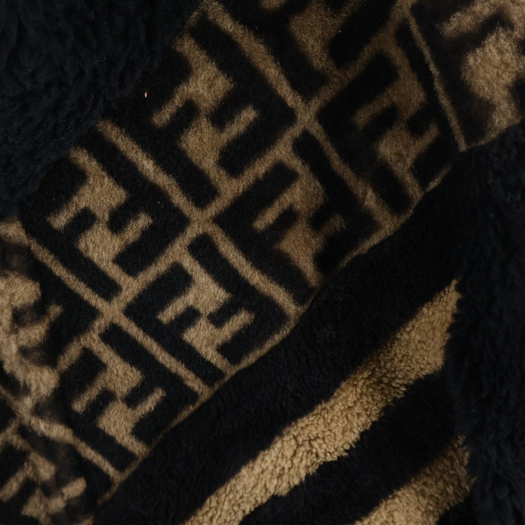 FENDI(フェンディ) ズッカ柄 ボアフリース ジャケット ブラック FW0948