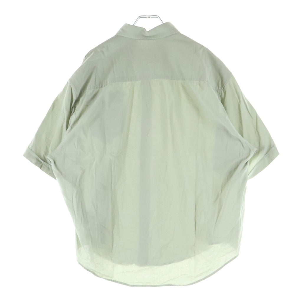ami paris(アミパリス) ハートロゴエンブロイダリーデザイン レギュラーカラー ルーズフィット 半袖 ボタン シャツ グリーン HSH240.CO0062