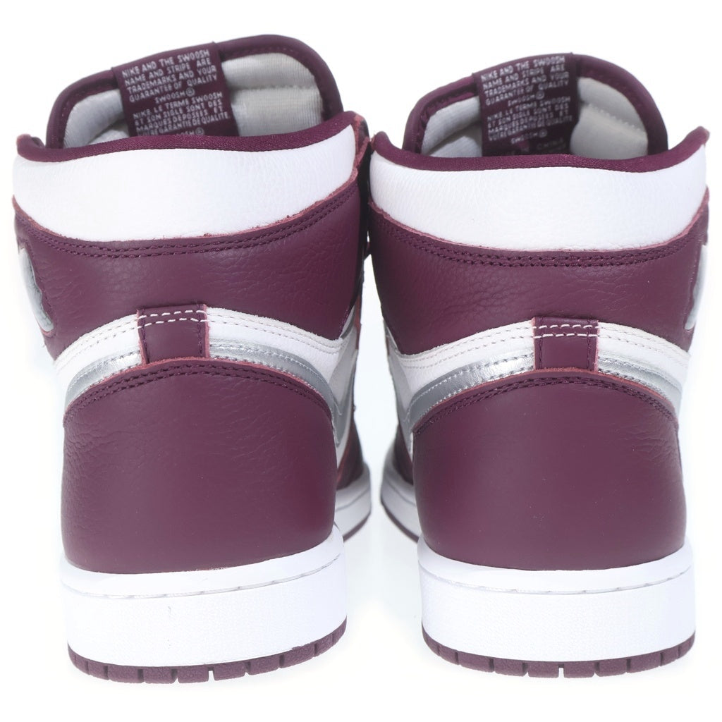 NIKE(ナイキ) AIR JORDAN1 HIGH OG BORDEAUX 555088-611エアジョーダン1 ボルドー ハイカットスニーカー ホワイト/ボルドー US9/27cm