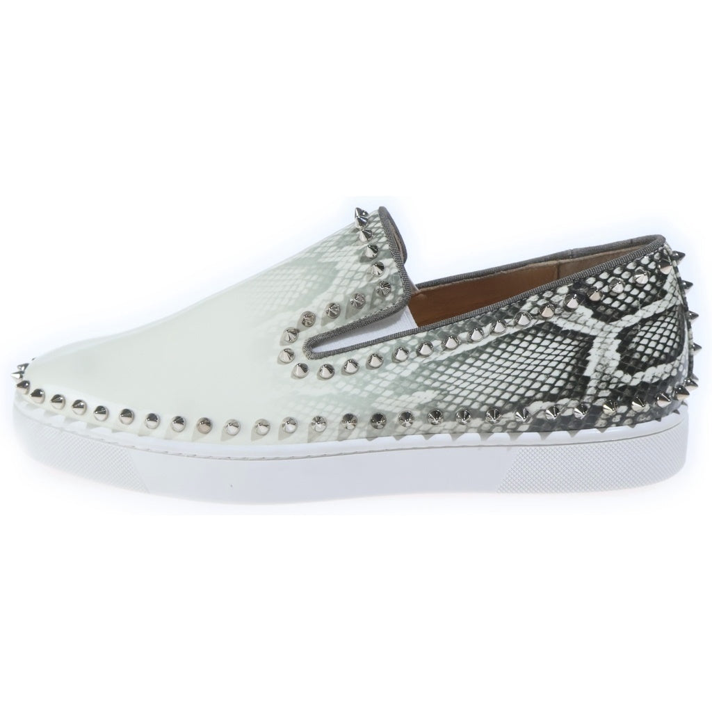 CHRISTIAN LOUBOUTIN(クリスチャンルブタン) Pik Boat ピックボート パイソンプリント スパイクスタッズ パテントレザー ローカットスニーカー スリッポン ホワイト