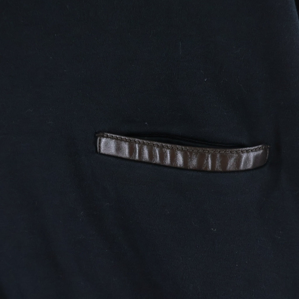 Berluti(ベルルッティ) フロントポケット クルーネック 長袖Tシャツ カットソー ブラック R28JRL120JAEK