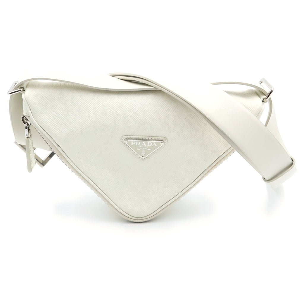 PRADA(プラダ) 三角ロゴプレート サフィアーノレザー トライアングル ショルダーバッグ ホワイト 2VL039 レディース