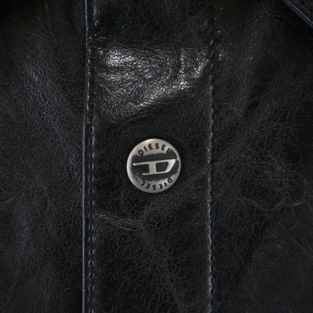 DIESEL(ディーゼル) S-SIMPLY-QMBU フェイクレザー ボタンダウン 長袖シャツ ブラック A20021
