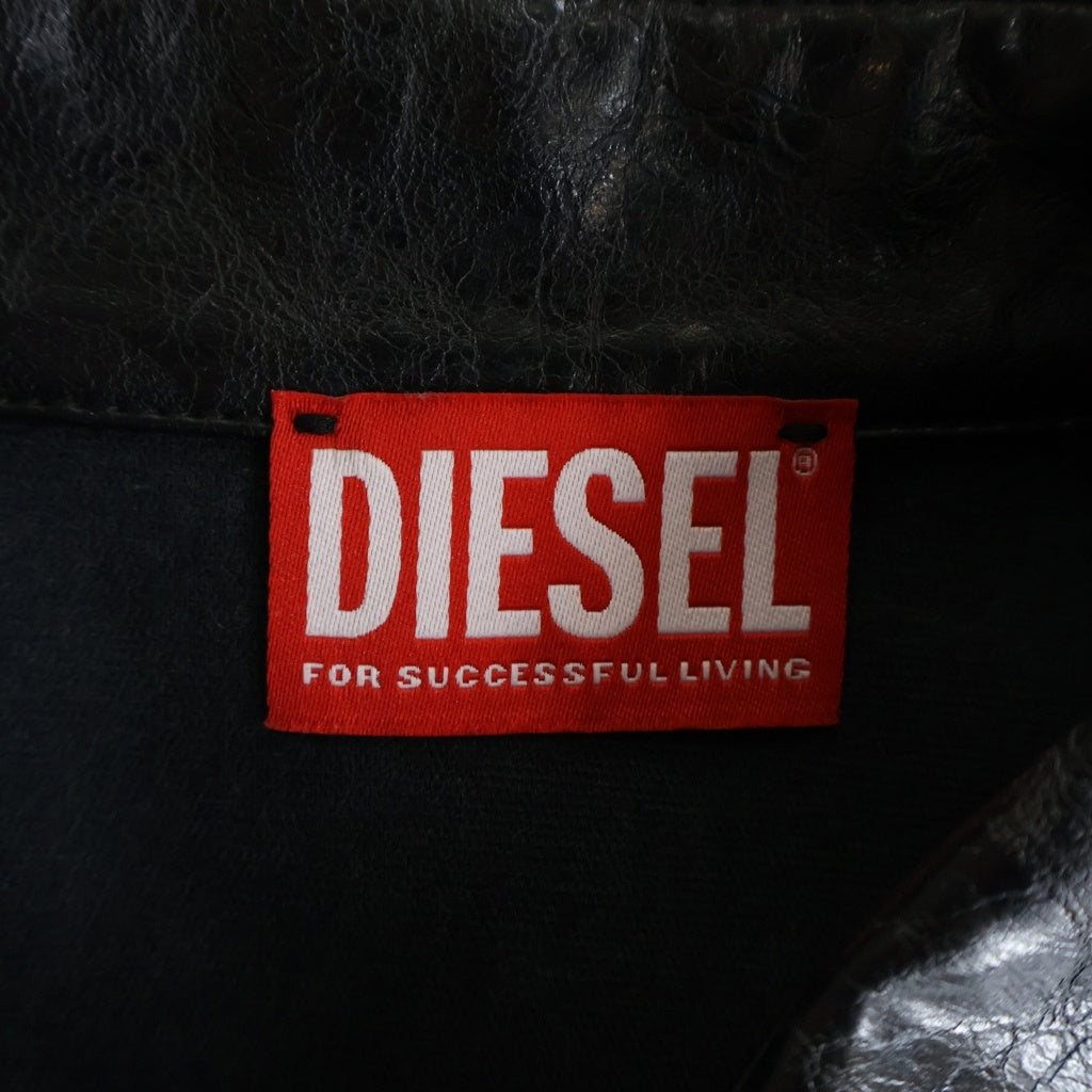 DIESEL(ディーゼル) S-SIMPLY-QMBU フェイクレザー ボタンダウン 長袖シャツ ブラック A20021