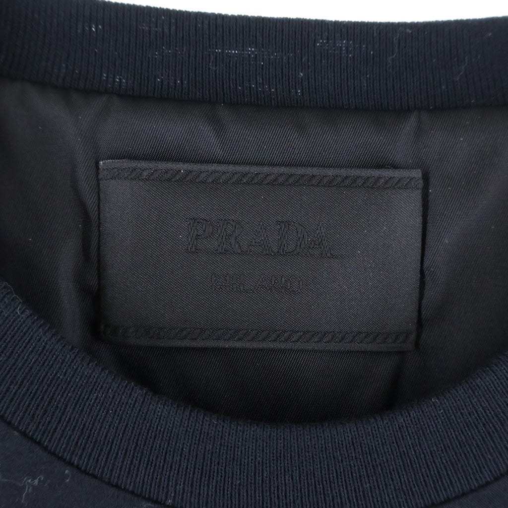 PRADA(プラダ) ナイロン素材 胸ポケット トライアングルプレートデザイン クルーネック 半袖Tシャツ カットソー ブラック UJN661 S221 11CK