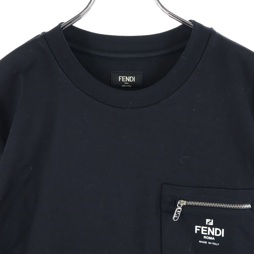 FENDI(フェンディ) 25AW フロントロゴポケット クルーネック 半袖 Tシャツ カットソー ブラック FY0936-ARYR