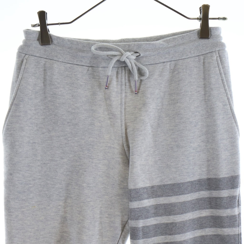 THOM BROWNE(トムブラウン) 4BAR COTTON JOGGER PANTS コットン スウェット ジョガーパンツ グレー FJQ001A-06910065