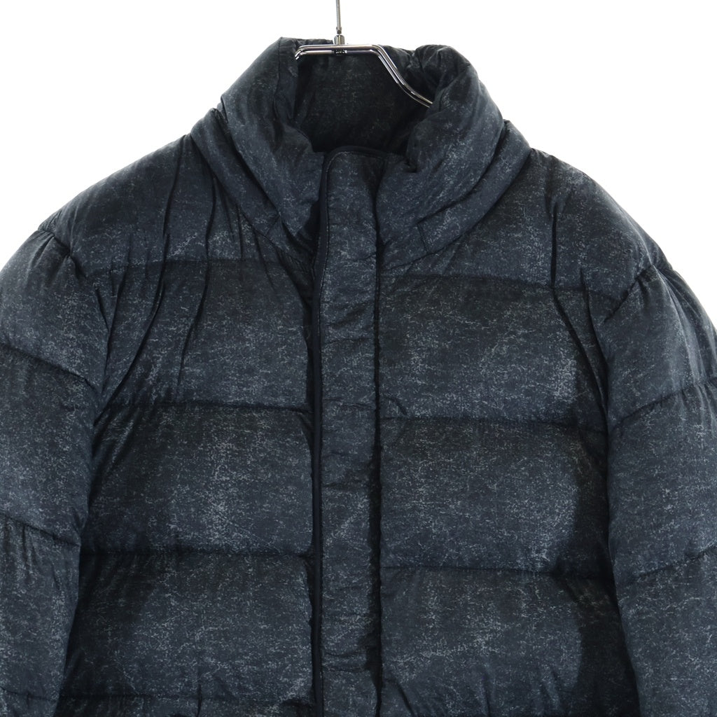 ARMANI COLLEZIONI(アルマーニ コレツィオーニ) ナイロン ジップアップ 中綿 パファージャケット ブラック