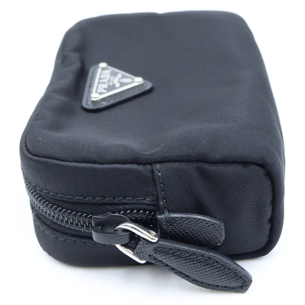 PRADA(プラダ) Re-Nylon リナイロン トライアングルロゴプレート マイクロ ポーチ ブラック 1ND339 レディース