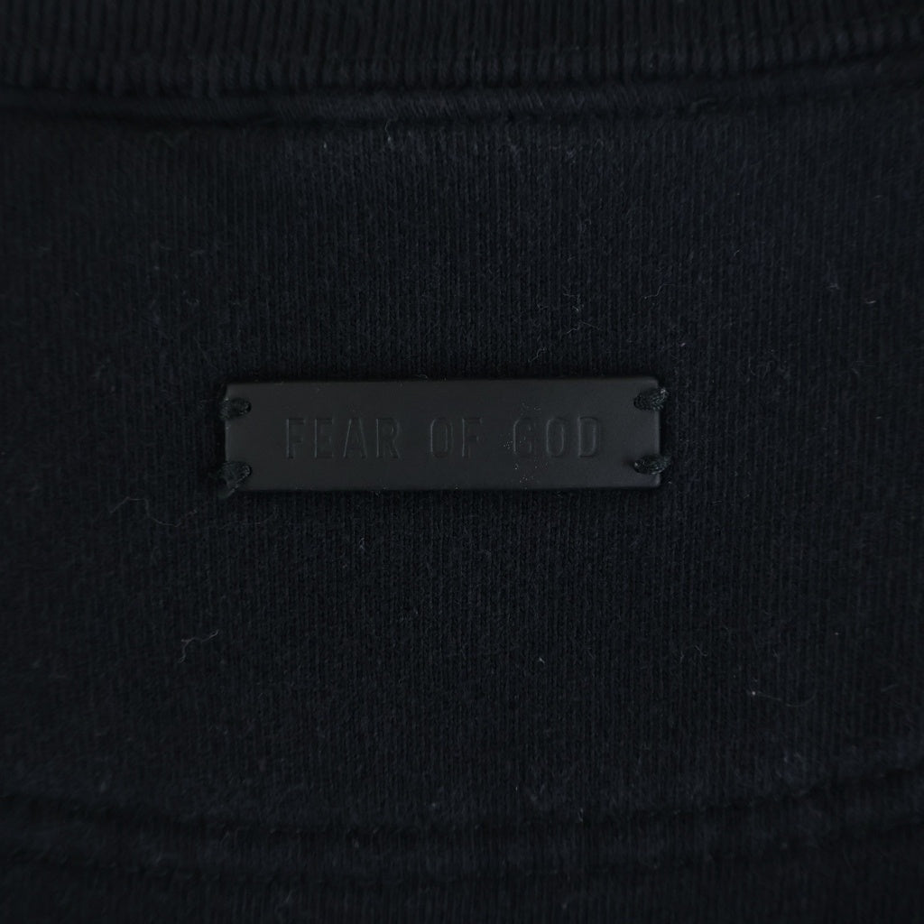 FEAR OF GOD(フィアオブゴッド) フロントGパッチデザイン クルーネック ロングスリーブ スウェット トレーナー ブラック FG50-054-014