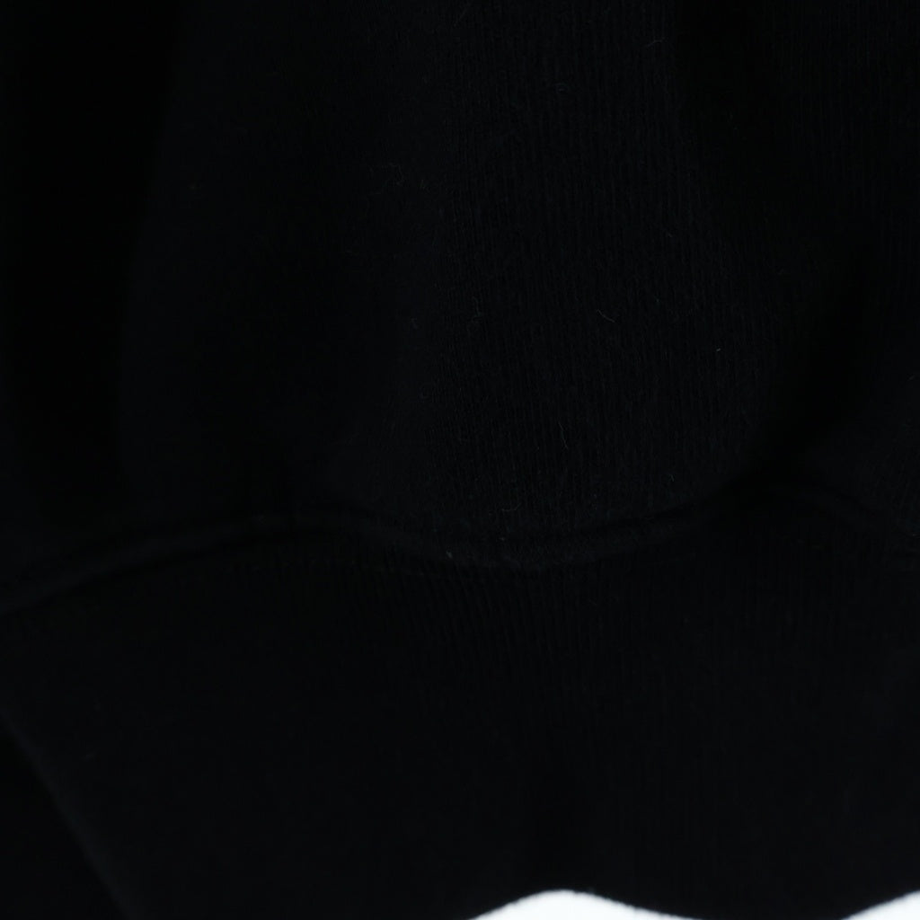 FEAR OF GOD(フィアオブゴッド) フロントGパッチデザイン クルーネック ロングスリーブ スウェット トレーナー ブラック FG50-054-014