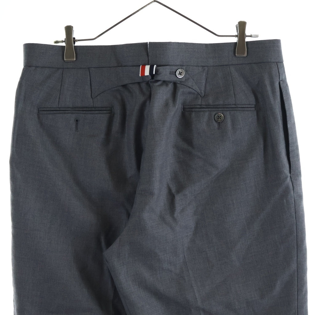 THOM BROWNE(トムブラウン) ダイアゴナル ストライプ クラシックトラウザー スラックスパンツ グレー MTC160A-00626035
