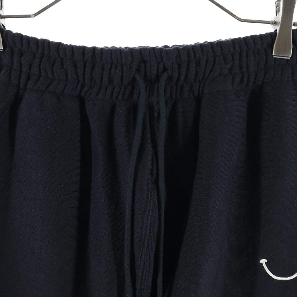 READY MADE(レディメイド) FLARE SWTPNT SMILE スウェットパンツ ブラック RE-CO-BK-00-00-248