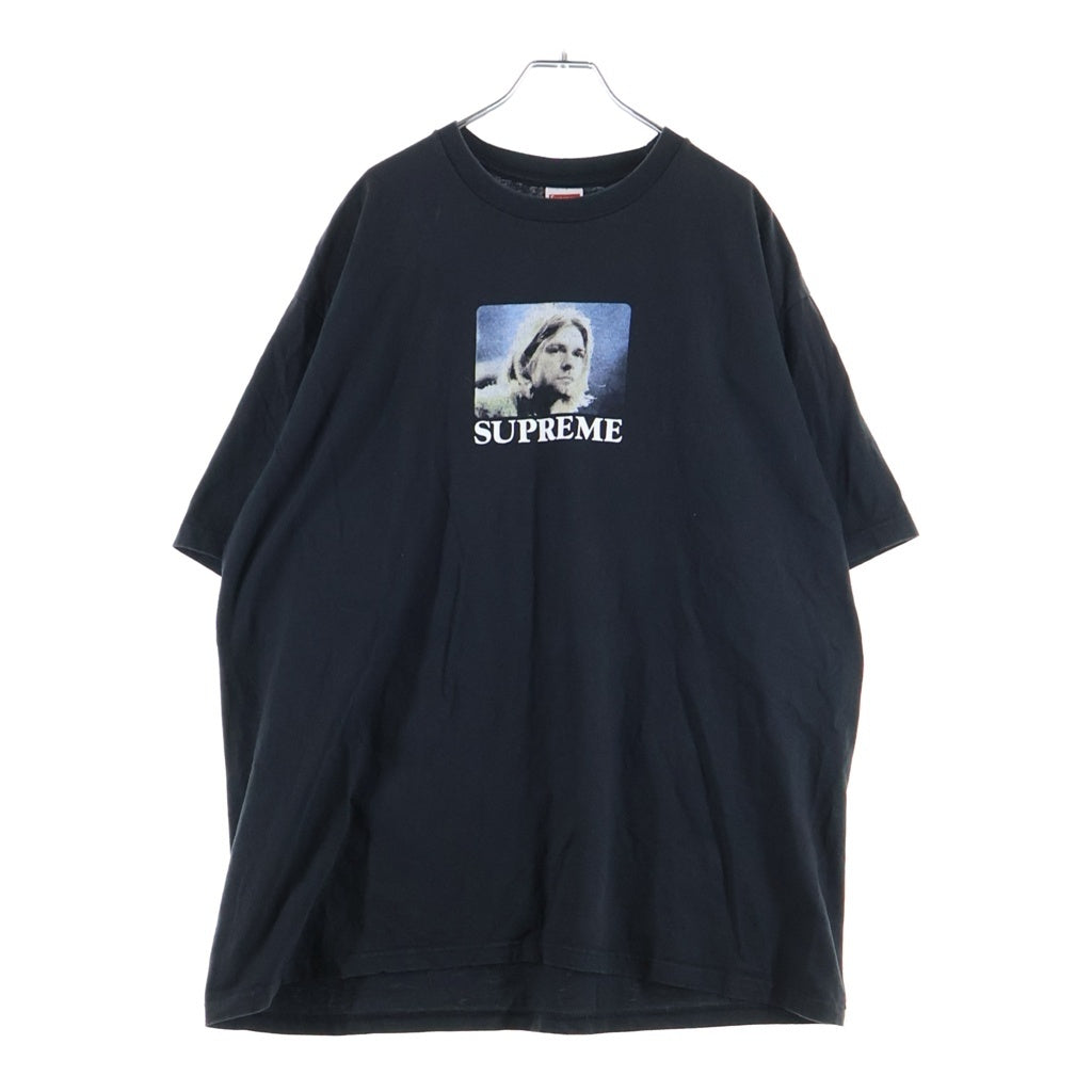 SUPREME(シュプリーム) 23SS Kurt Cobain S/S Tee フロントカートコバーンプリント クルーネック半袖カットソーTシャツ ブラック