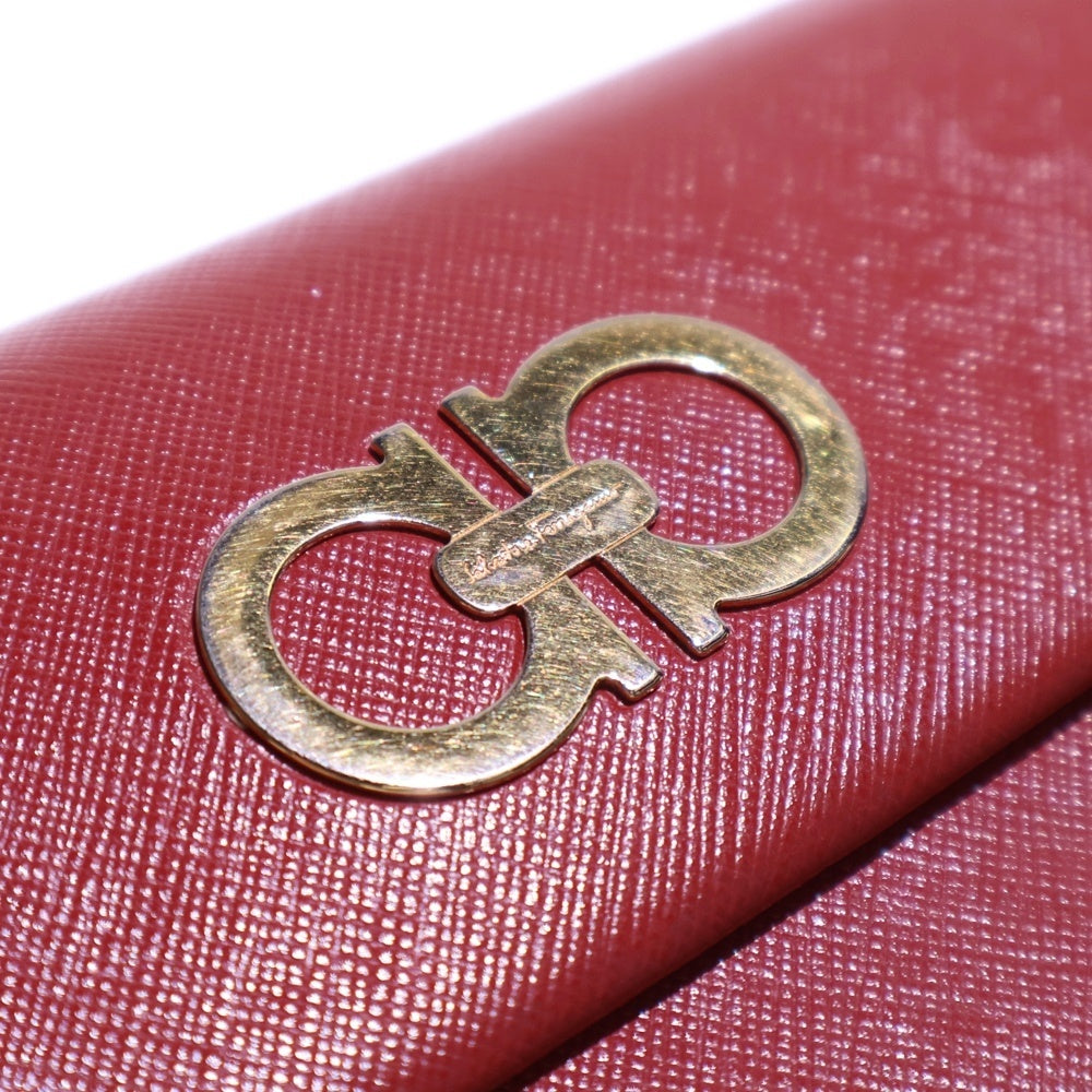 FERRAGAMO(フェラガモ) ロングウォレット 長財布 カードケース レッド ゴールド金具 レディース