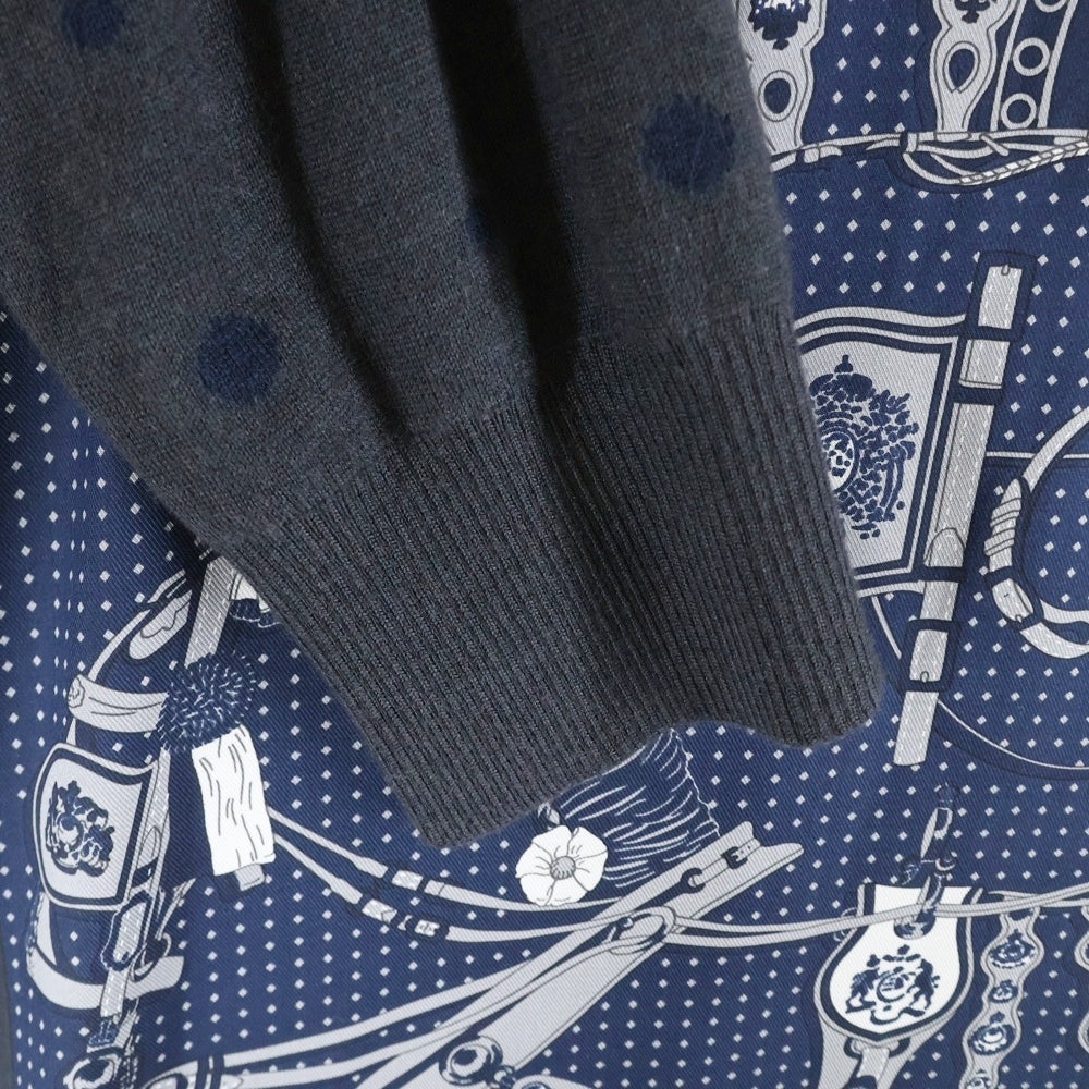 HERMES(エルメス) 22AW HARNAIS DE COUR 宮廷の馬具 ツイルレーヌ ハーネス ドゥ クール シルクスカーフ切り替え カシミヤ 長袖ニットワンピース レディース 2H2825DS