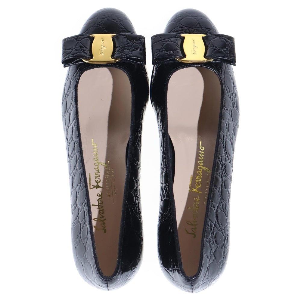 Salvatore Ferragamo(サルヴァトーレ フェラガモ) ヴァラ パンプス 型押し ブラック #5C レディース