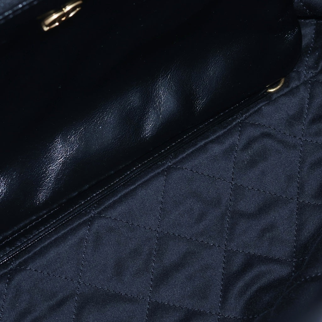 CHANEL(シャネル) シャネル22 スモール チェーンショルダーバッグ ブラック シャイニーカーフ ゴールド金具 レディース