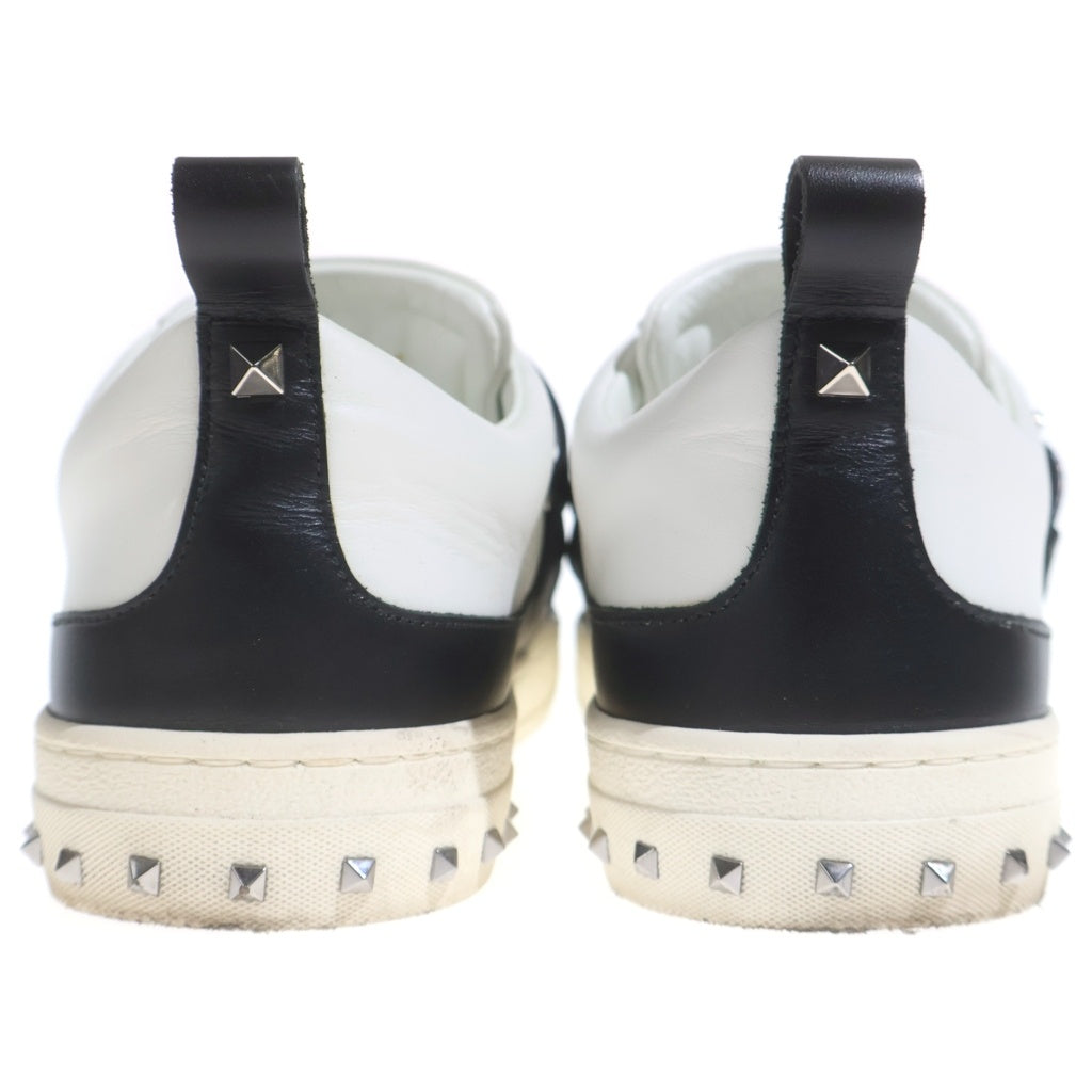 VALENTINO(ヴァレンティノ) ロックスタッズ レザー ベルト ローカットシューズ スニーカー ホワイト