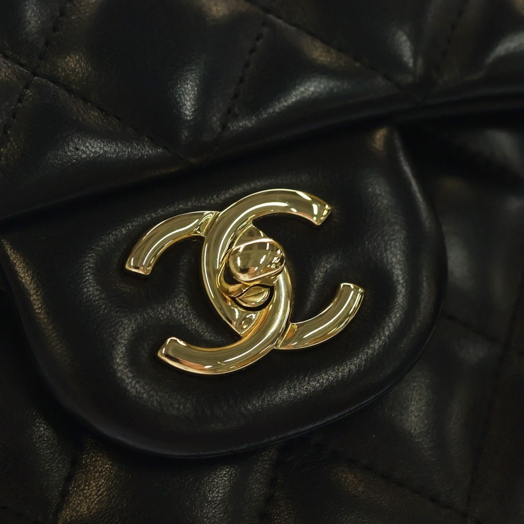 CHANEL(シャネル) デカマトラッセ30 ラムスキン レザー Wフラップ Wチェーン ショルダーバッグ ゴールド金具 ブラック 14番台 レディース