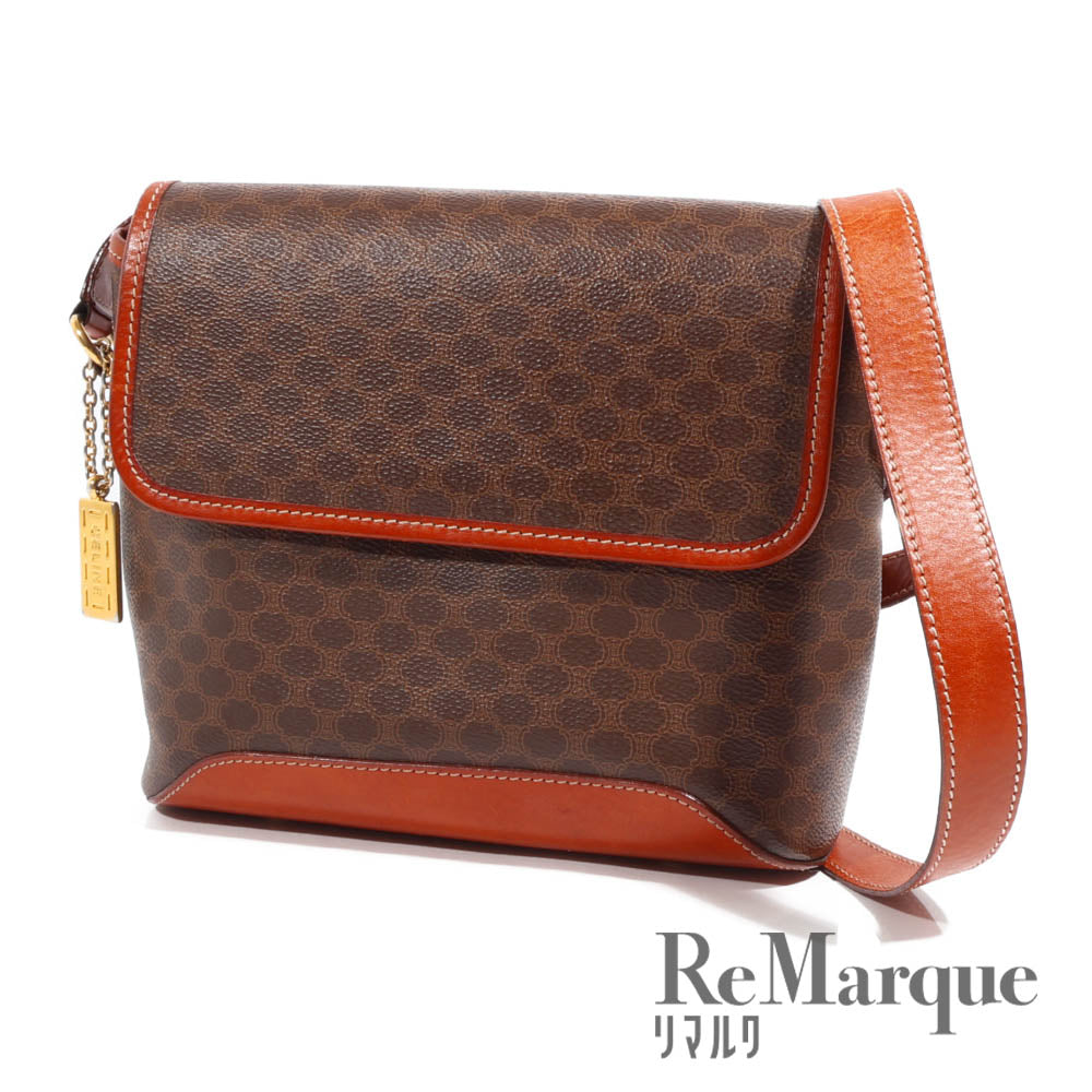 CELINE(セリーヌ) マカダム トリオンフ ショルダーバッグ ブラウン PVC 斜め掛け