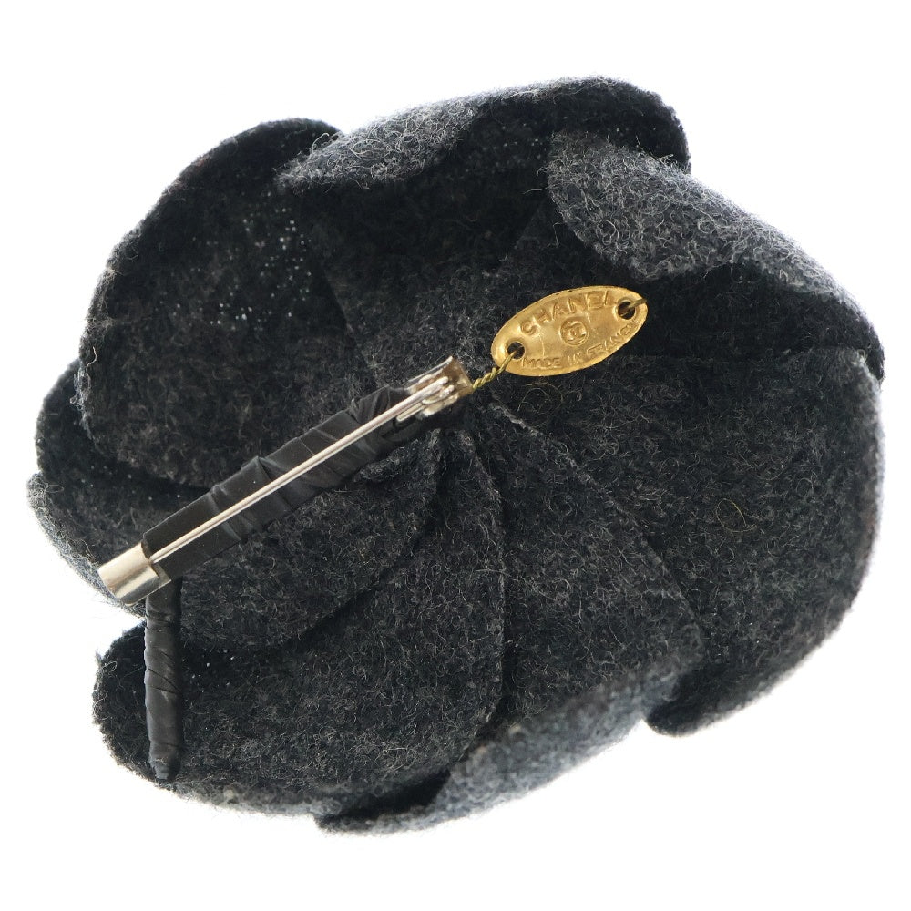 CHANEL(シャネル) カメリア　コサージュ　グレー　ウール　花　ブローチ