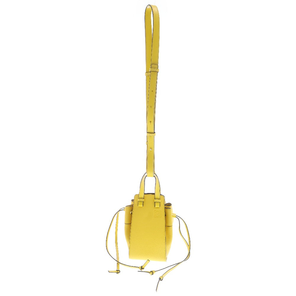 LOEWE(ロエベ) ハンモックミニ ドローストリング イエロー レザー 2wayバッグ ショルダーバッグ ハンドバッグ