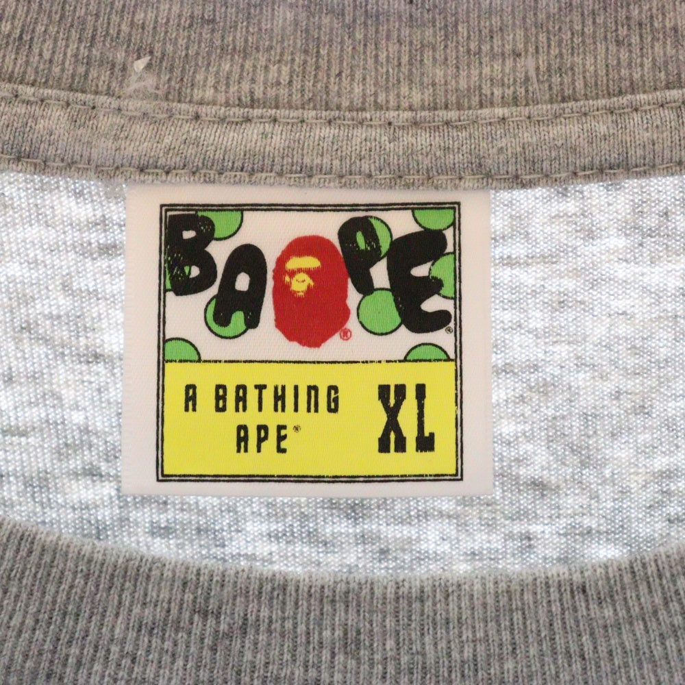 BAPE BY A BATHING APE(ベイプ ア ベイシング エイプ) ロゴプリント Tシャツ グレー コットン 半袖 メンズ