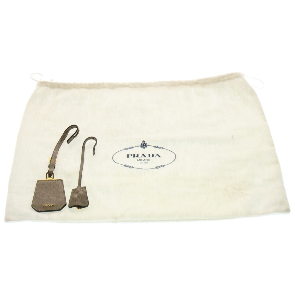 PRADA(プラダ) ハンドバッグ 肩掛けバッグ ゴールド金具 ベージュ レザー トライアングルロゴプレート