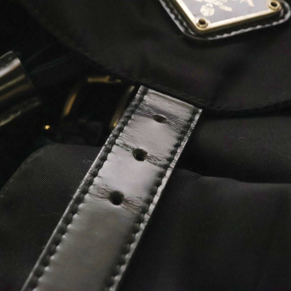 PRADA(プラダ) トライアングルロゴ ヴェラ テスート ナイロンバックパック リュック ブラック B6677F