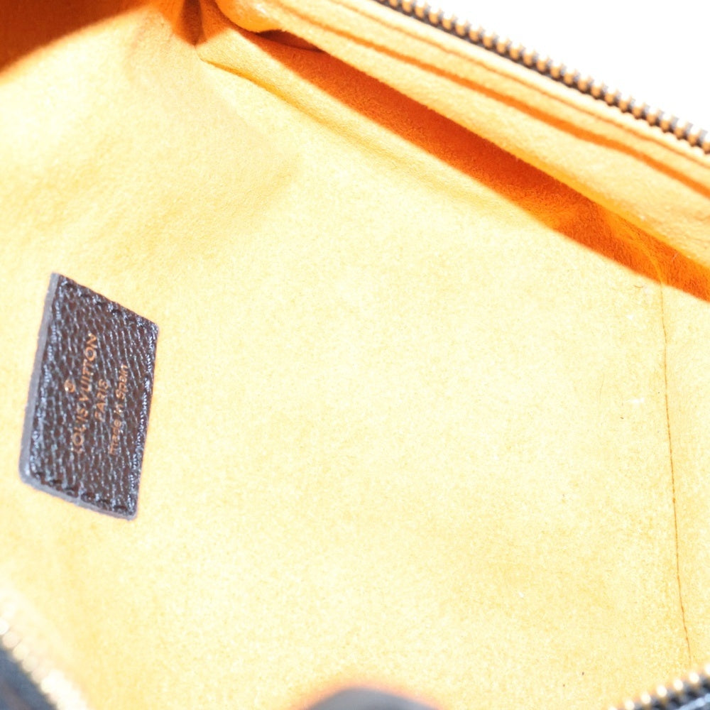 LOUIS VUITTON(ルイヴィトン) モノグラムアンプラント バムバック ショルダーバッグ ノワール ブラック レザー M44812