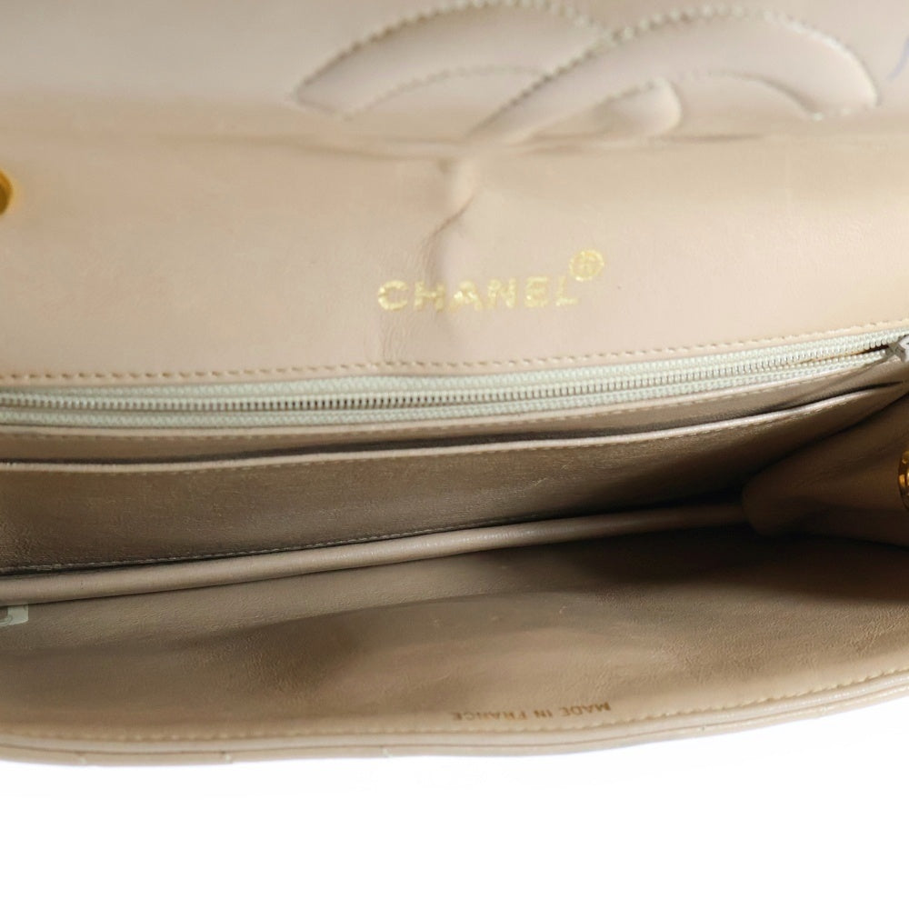 CHANEL(シャネル) シェブロン ココマーク Vステッチ ラムスキン レザー ショルダーバッグ ゴールド金具 ベージュ 1番台