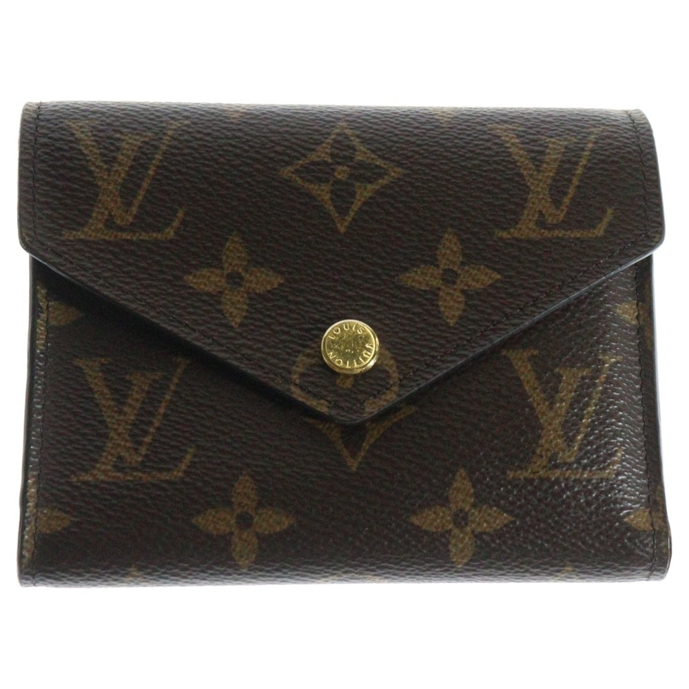 LOUIS VUITTON(ルイヴィトン) ポルトフォイユ ヴィクトリーヌ モノグラム PVC レザー コンパクトウォレット 三つ折り財布 ブラウン M62472