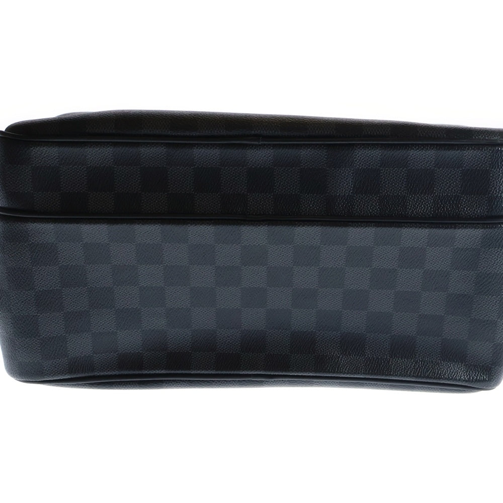 LOUIS VUITTON(ルイヴィトン) ダミエグラフィット イオ ショルダーバッグ ブラック PVC シルバー金具 N45252