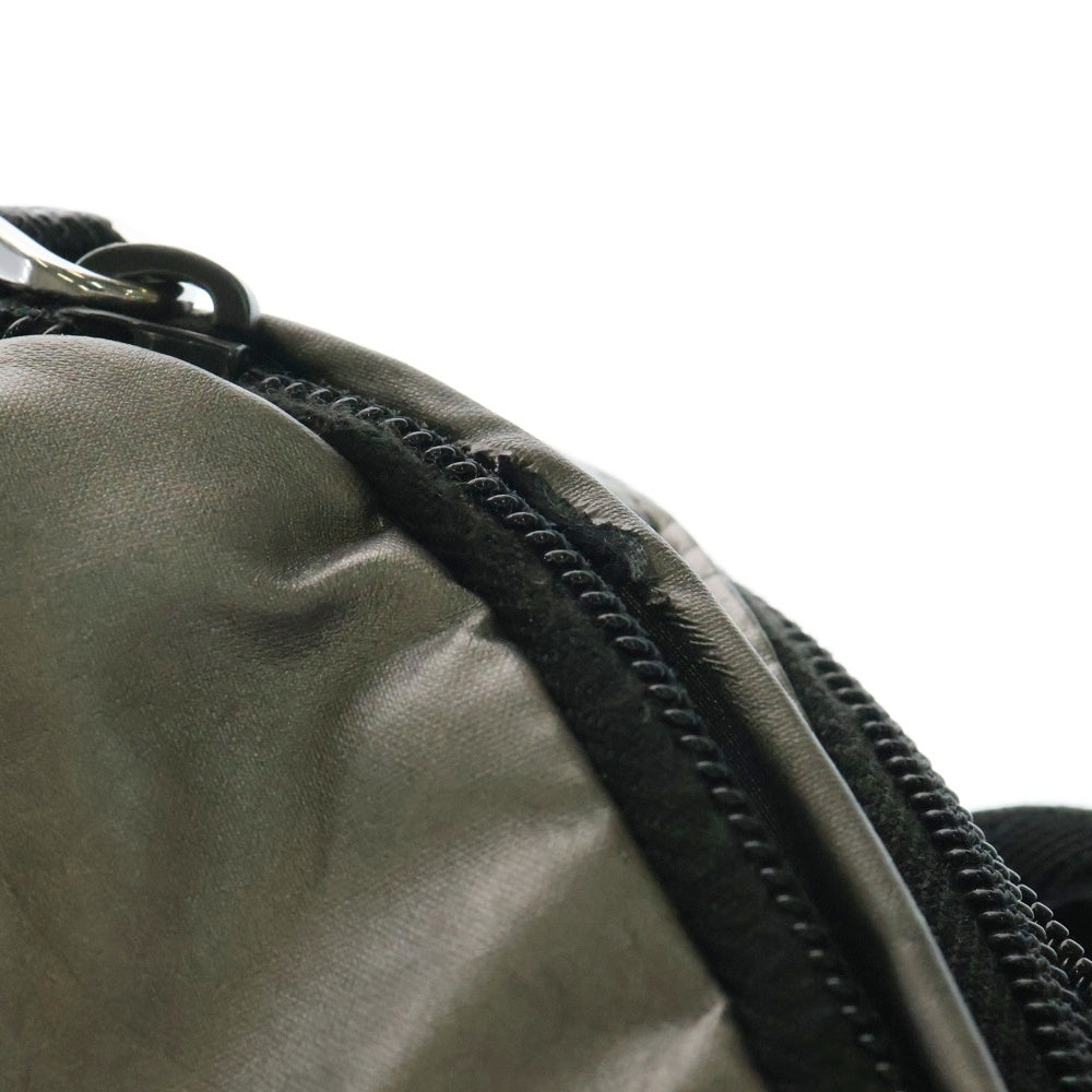 PRADA(プラダ) ショルダーバッグ ウエストバッグ ボディバッグ シルバー PVC 2VZ013