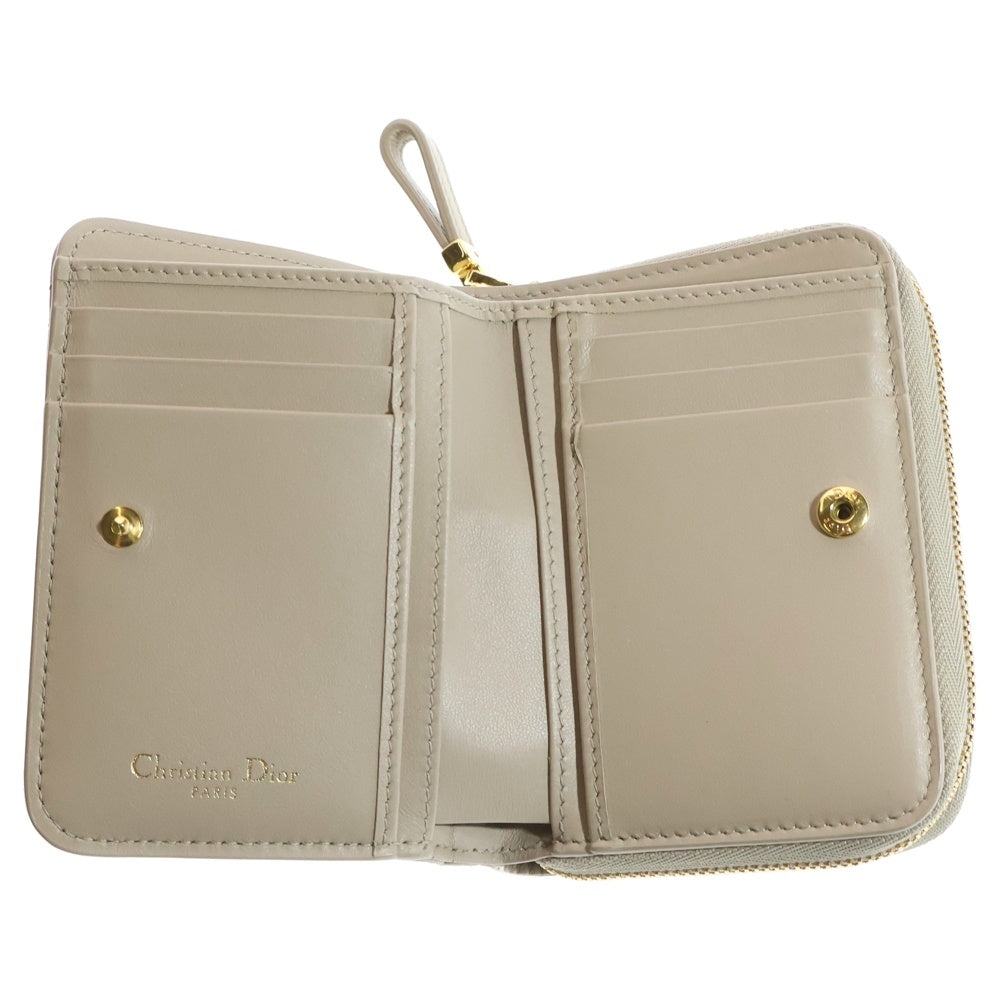 Christian Dior(クリスチャンディオール) カナージュ 二つ折り財布 コンパクトウォレット ゴールド金具 ベージュ レザー