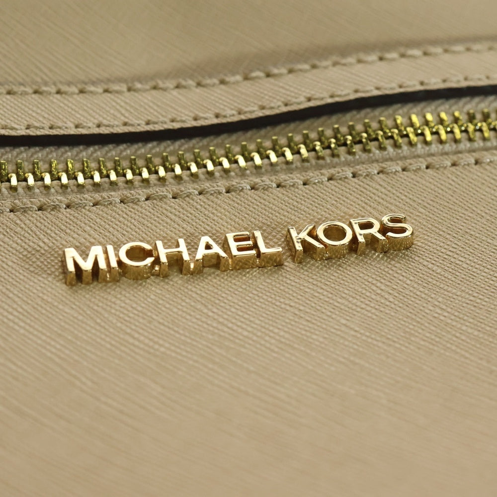 MICHAEL KORS(マイケルコース) ロゴプレート PVC ショルダーバッグ ゴールド金具 ベージュ