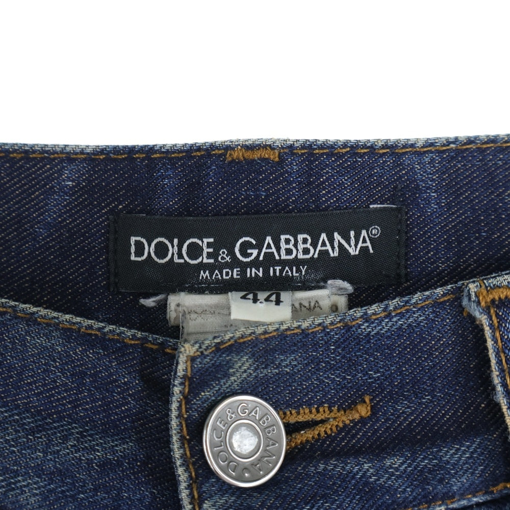 DOLCE & GABBANA(ドルチェアンドガッバーナ) ダメージ加工 レザープレートパッチ付デニムパンツ ブルー