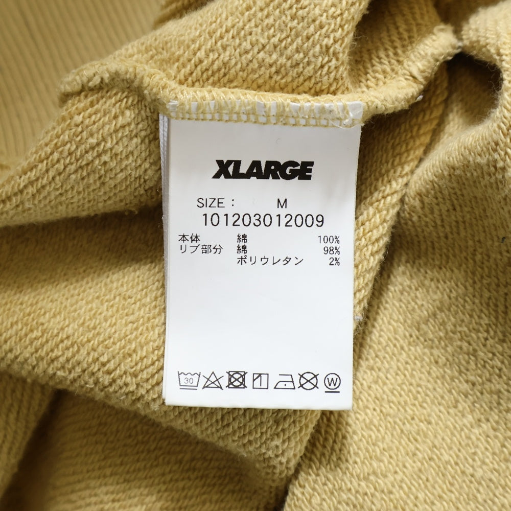 X-LARGE(エクストララージ) エンボス加工 フロントロゴスウェット 長袖トレーナー ベージュ